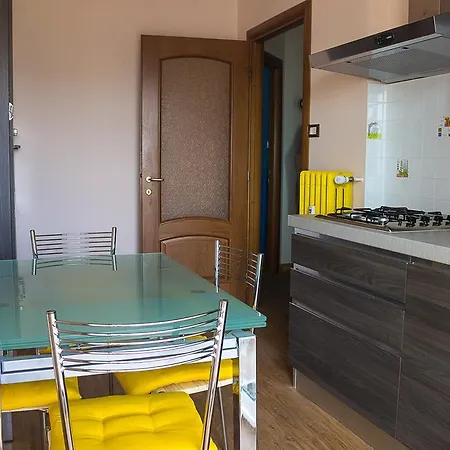 Quarto Di Luna * Turín